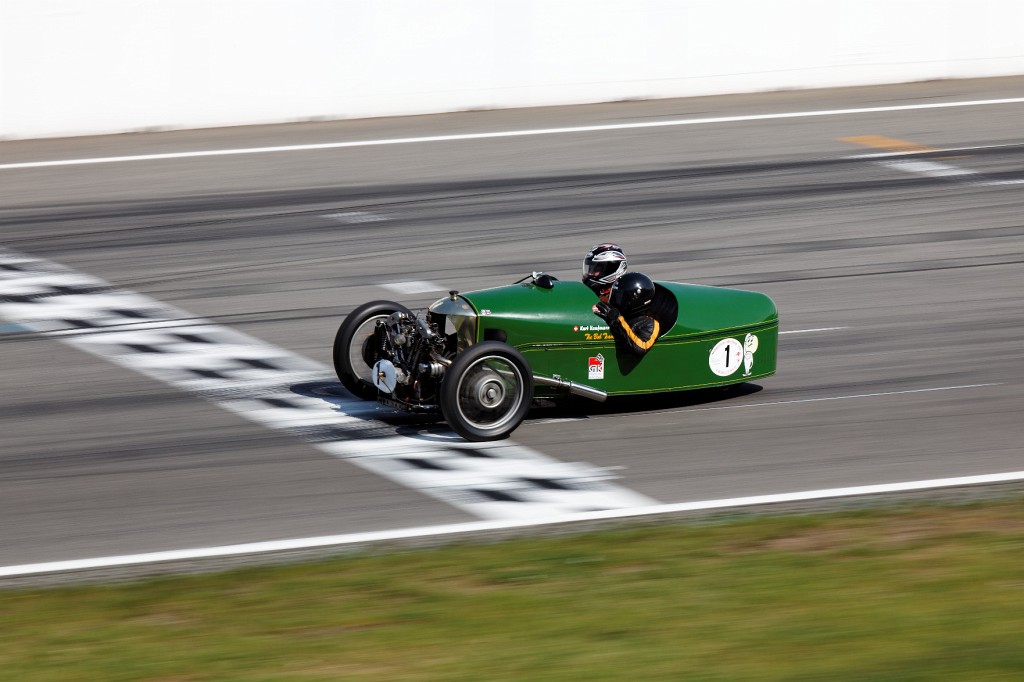 Hockenheim-0409-054.jpg - Mein Lieblingsbild der Serie. Ich habe ein Herz auch für 3-Wheeler.