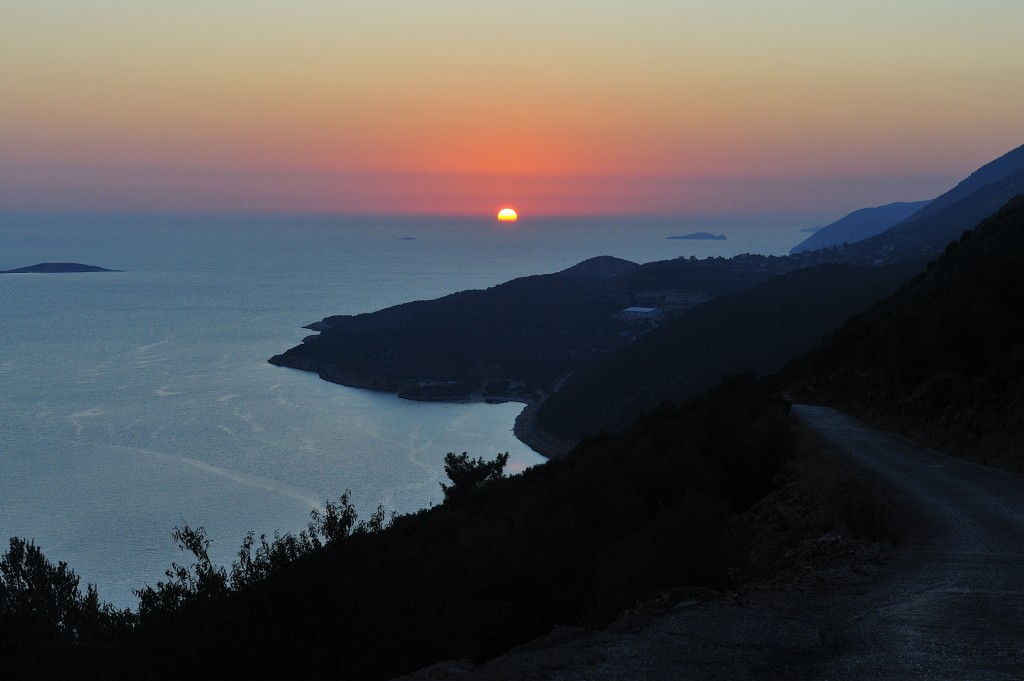 Kas-10-2009-030.jpg - Halb ist die Sonne schon versunken.