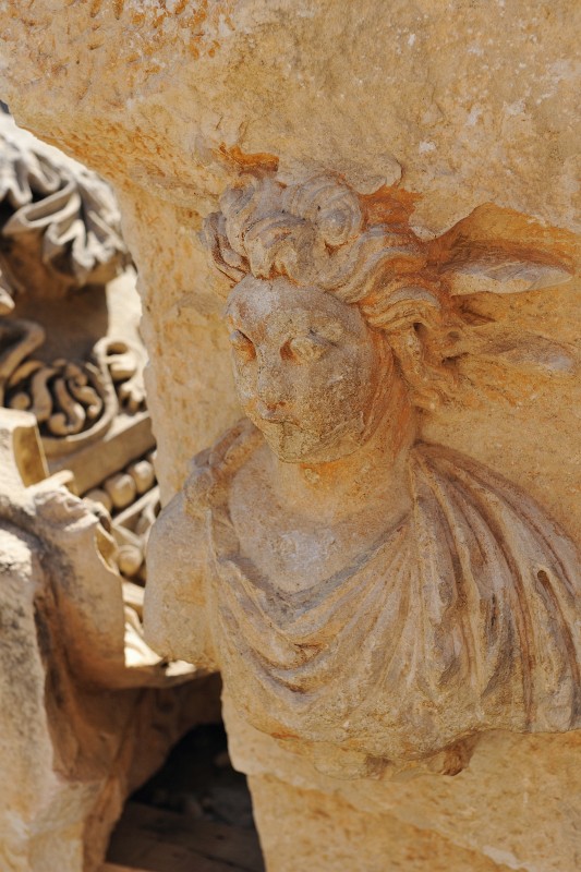 Kas-10-2009-041.jpg - Dieses Relief ist schlicht und leicht zu übersehen, aber sehr sehenswert, wie ich finde.