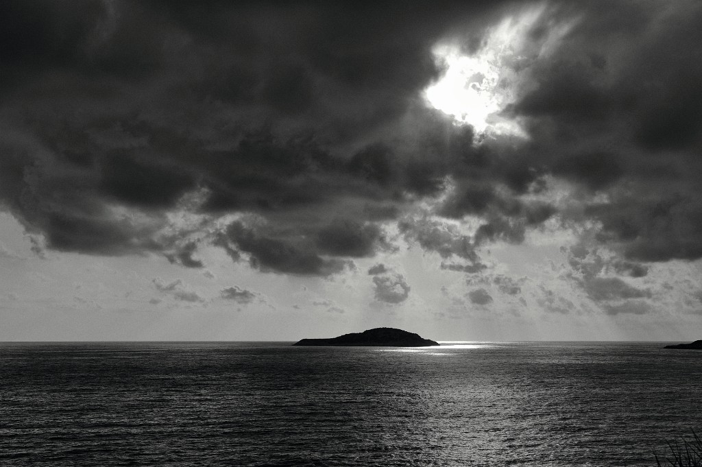 Kas-10-2009-074.jpg - Auch hier sieht man Sonnenstrahlen die Wolken durchbrechen.