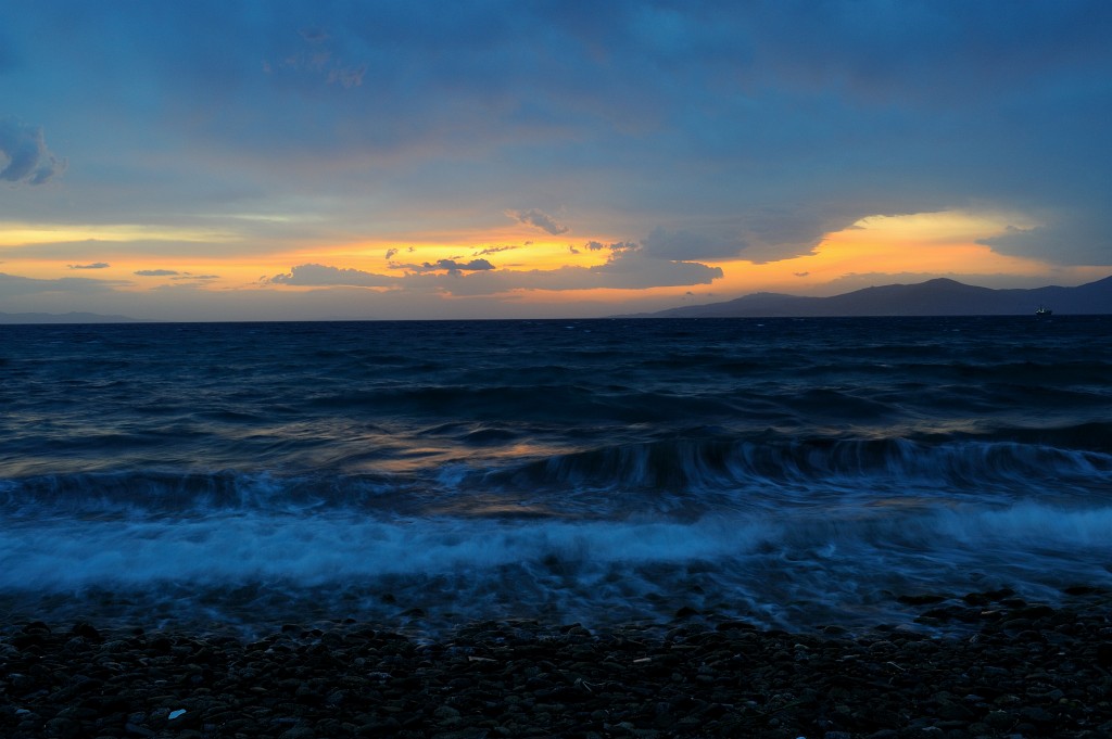 Kykladen-062009-096.jpg - Die Natur bietet uns einmal wieder ein ganz besonderes Schauspiel.