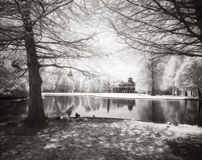 Infrarotaufnahme mit 780nm Filter (Schloss Favorite in Rastatt)