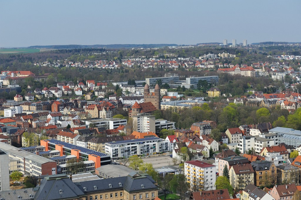 Ulm0409-52.jpg - Na ja, eben nochmal Ulm von oben. Wie oft habe ich denn hier noch geknipst?