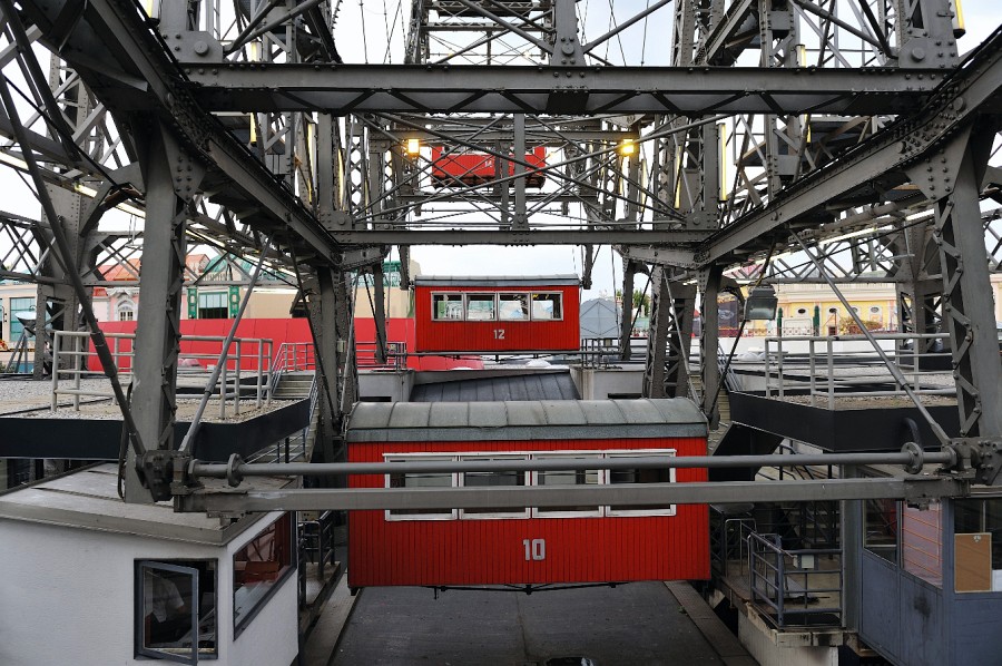 Wien-174.JPG - Gleich geht es rund hier.