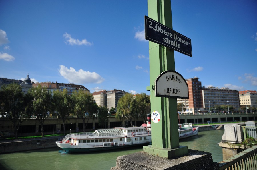 Wien-204.JPG - Leider hatten wir keine Gelegenheit zu einer Fahrt auf dem Donaukanal.