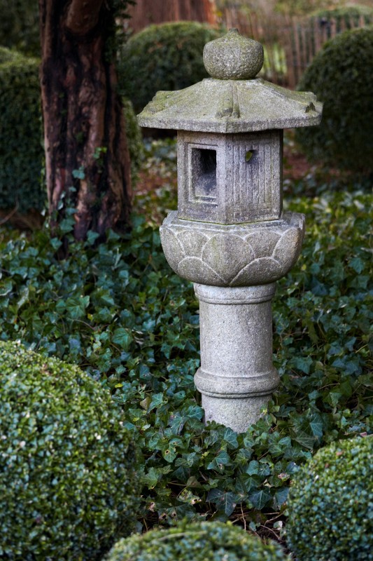 Winter-2009-10-24.jpg - Eine Szene aus dem japanischen Garten im Zoo Karlsruhe.